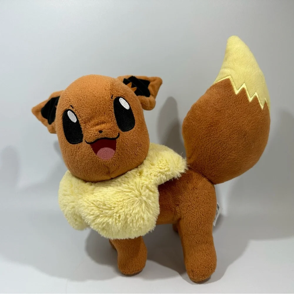 Pokémon Eevee Tomy Stuffed Animal Plush Toy 2016